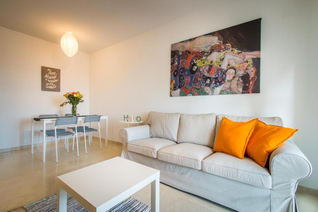 Costa, 2 Habitaciones, Terraza, Luminoso, Wifi Y Parking Apartament